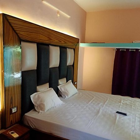 Hotel Green Park 贾巴尔普尔 外观 照片